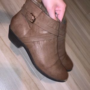 Ankle boots
